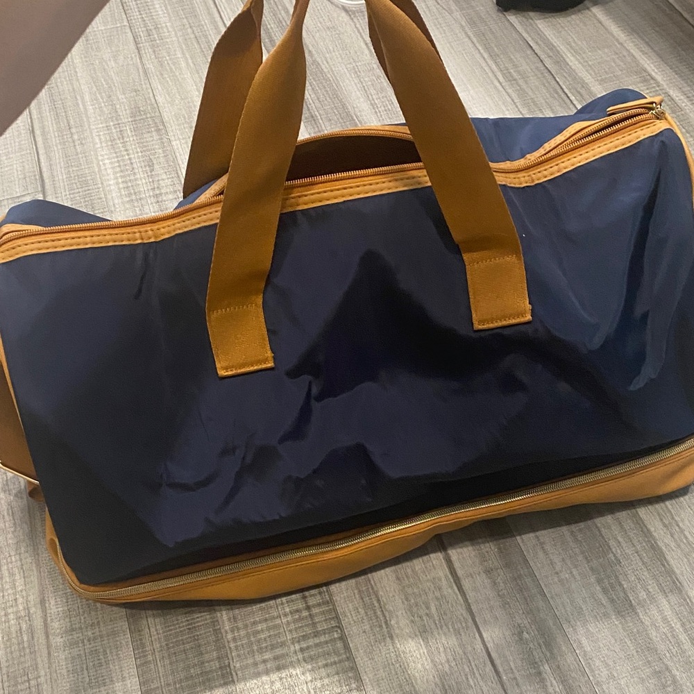 Dsw Blue and Tan Duffel Bag/gym bag